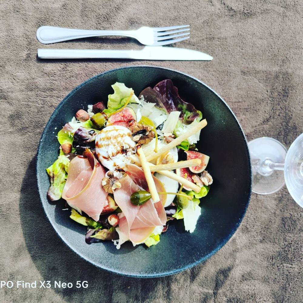 salade figues jambon cru et mozzarella
